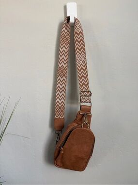Urban Originals Vegan Leather‎ Sling Bag Boho Crossbody Chest Bag